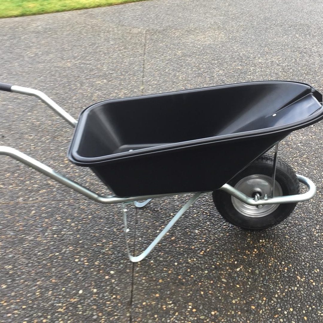 Wheelbarrow 1438x1079